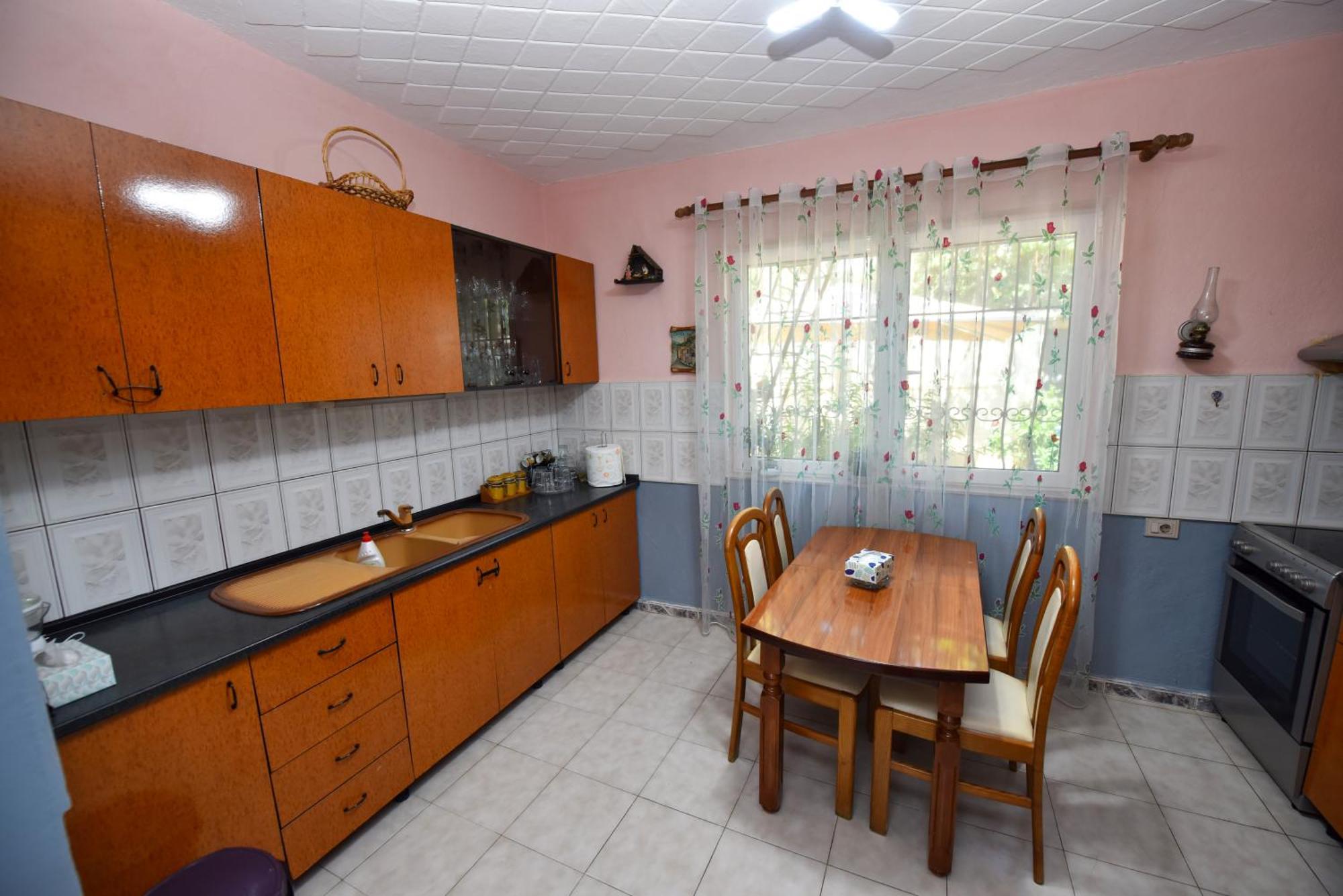 Fran'S Traditional House Шкодер Экстерьер фото